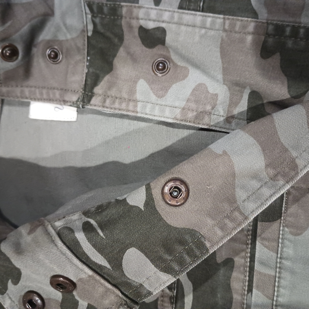 Universal Thread Camouflage Jean Jacket - image 8